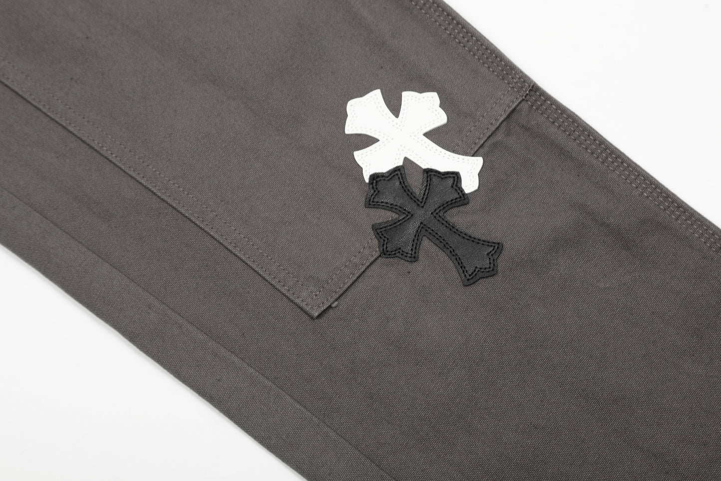 CHROME HEARTS 2025 NEW Pants 8165
