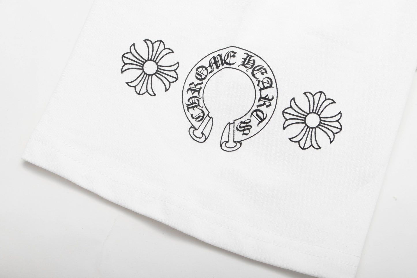 CHROME HEARTS Eye Chart Dagger T-shirt K6025