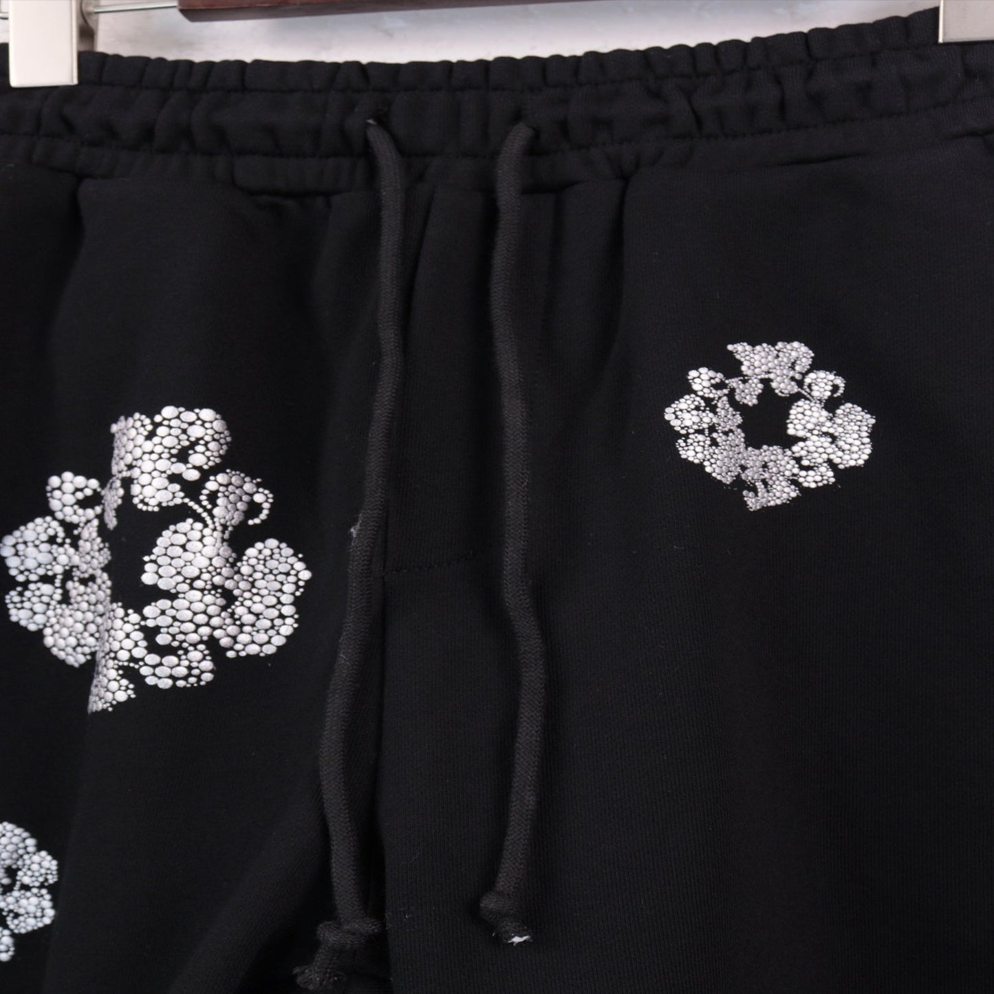 DENIM TEARS  Shorts 8659