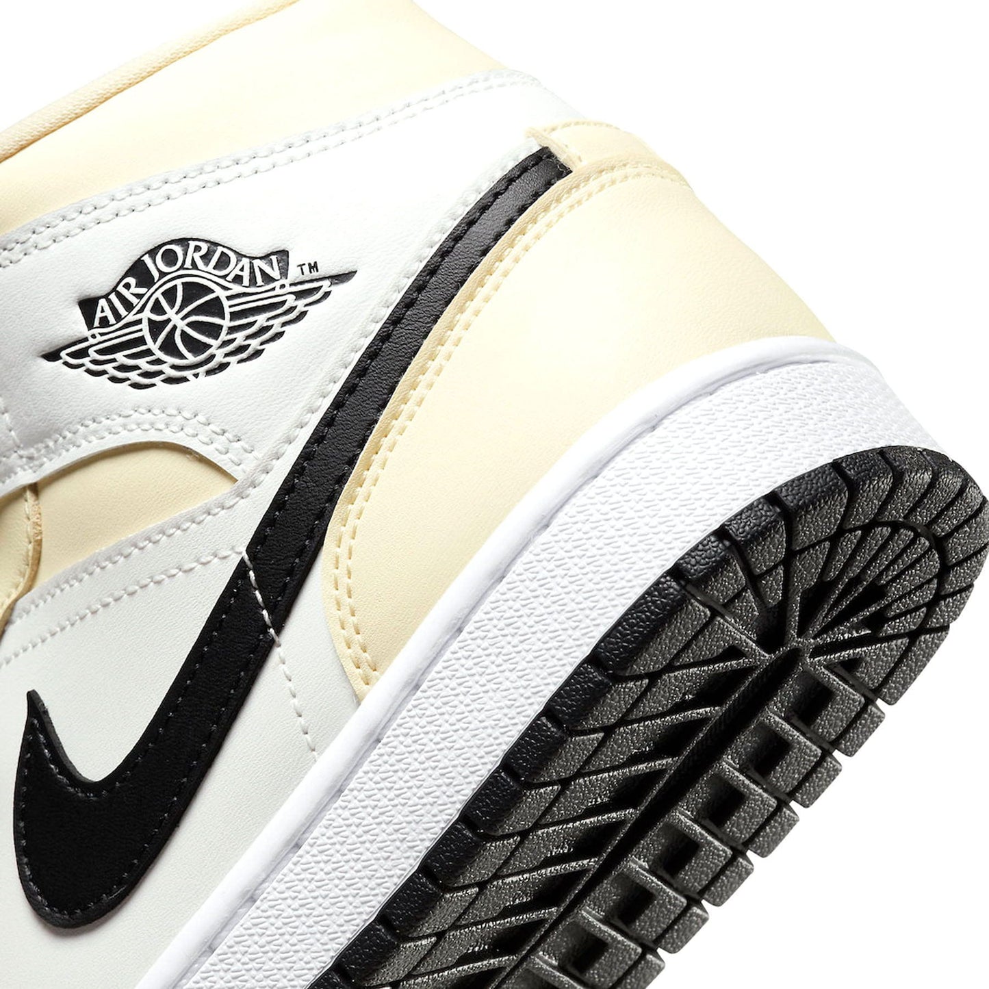 Air Jordan 1 Mid 'Coconut Milk'