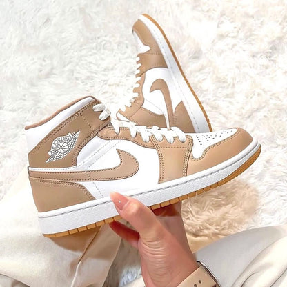 Air Jordan 1 Mid 'Tan Gum'