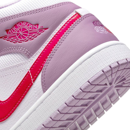 Air Jordan 1 Mid 'Valentine's Day' (2022)