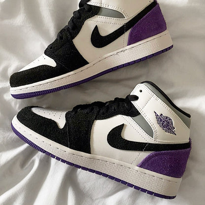 Air Jordan 1 Mid 'Varsity Purple'